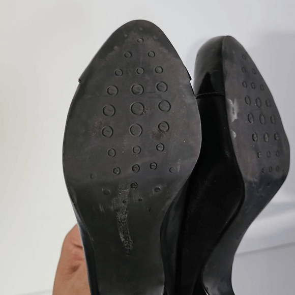 Easy Spirit Women's Size 7 Zip Up Bootie Heels Black Faux Patent Leather - Picture 7 of 9